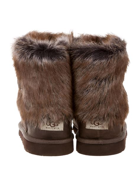 shoes like uggs but with fake fur|ugg slippers and boots.